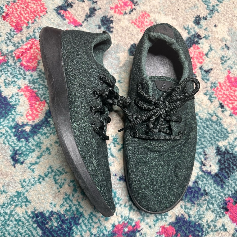 Allbirds Mens Wool Runner in Dark Kea Green